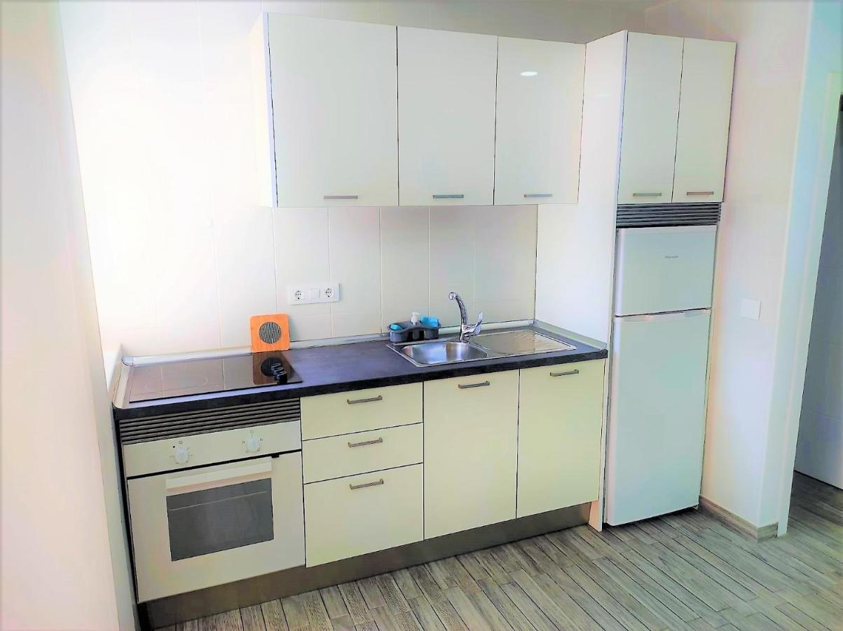Cris Sol Apartments Los Cristianos  Ngoại thất bức ảnh